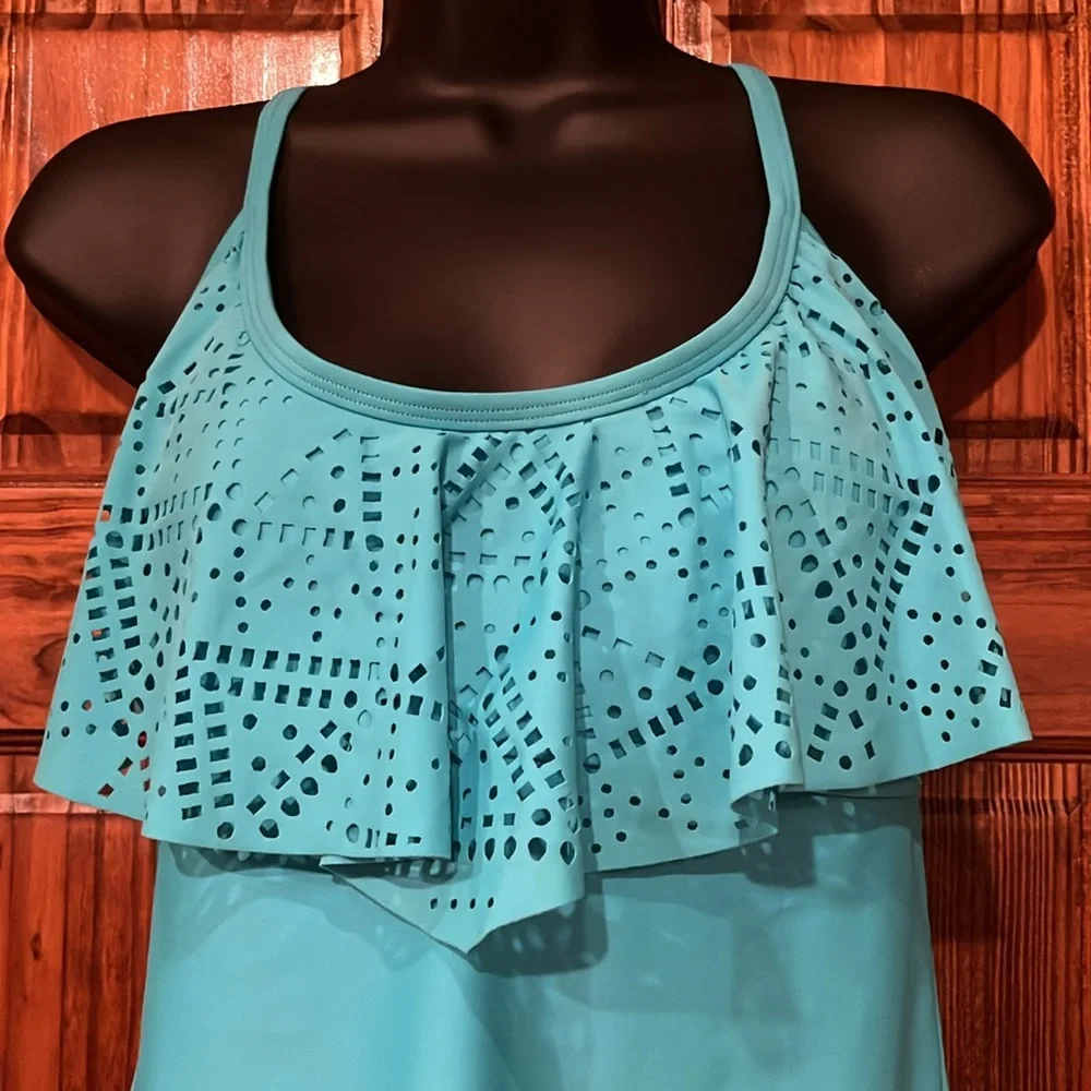 Aqua Macrame Racer Back Tankini Top - Picture 3 of 8